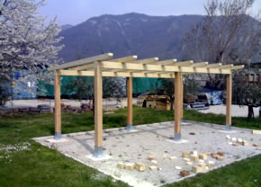 Tettoia porta biciclette